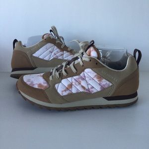 Merrell Tan Brown Pink Lace Up Sneaker Shoes Casual Size 10 Suede spring summer